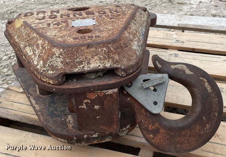 image for item MY9091 DRH Johnson 10S14RTB  crane block