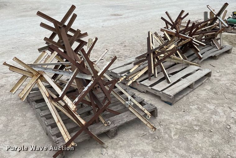 image for item MY9092 Approximately 35 stands