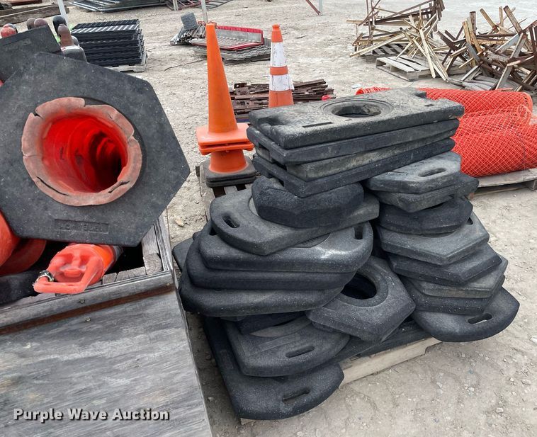 image for item MY9093 Road safety equipment