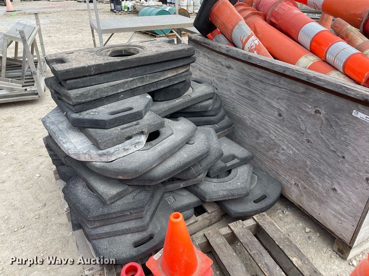 image for item MY9093 Road safety equipment