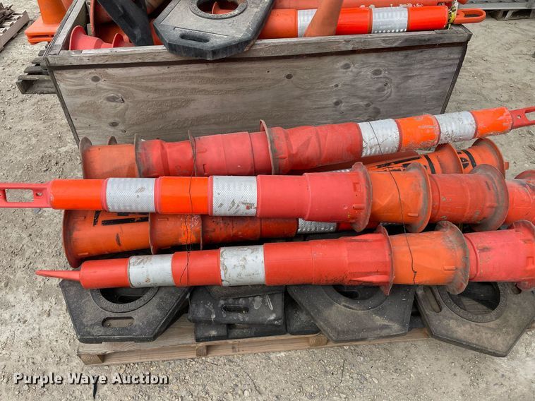 image for item MY9093 Road safety equipment