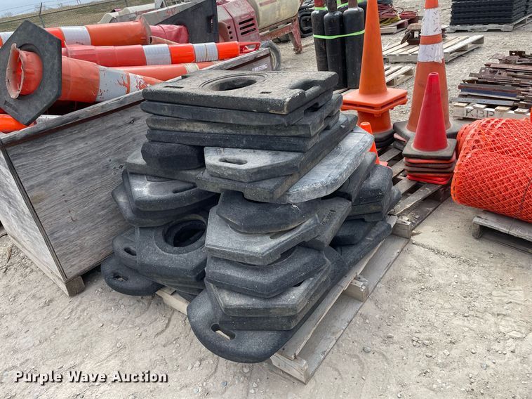 image for item MY9093 Road safety equipment