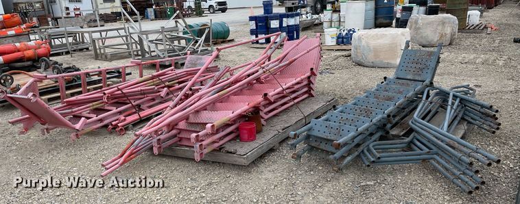 image for item MY9096 (10) scaffolding ladders