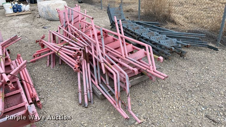 image for item MY9096 (10) scaffolding ladders