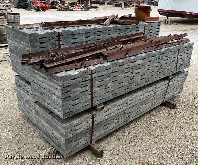 image for item MY9099 (37) aluminum concrete forms