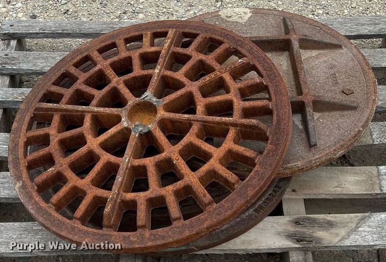image for item MY9101 (3) manhole covers