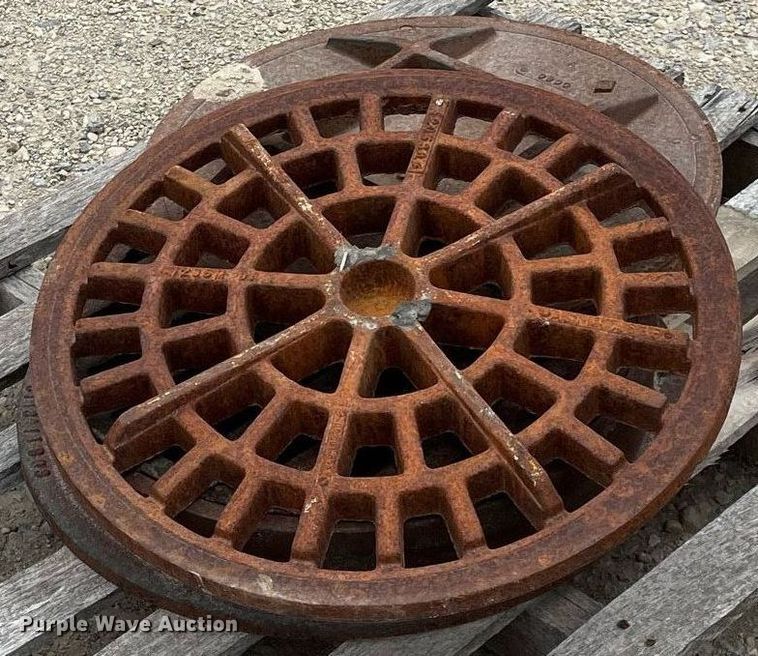 image for item MY9101 (3) manhole covers