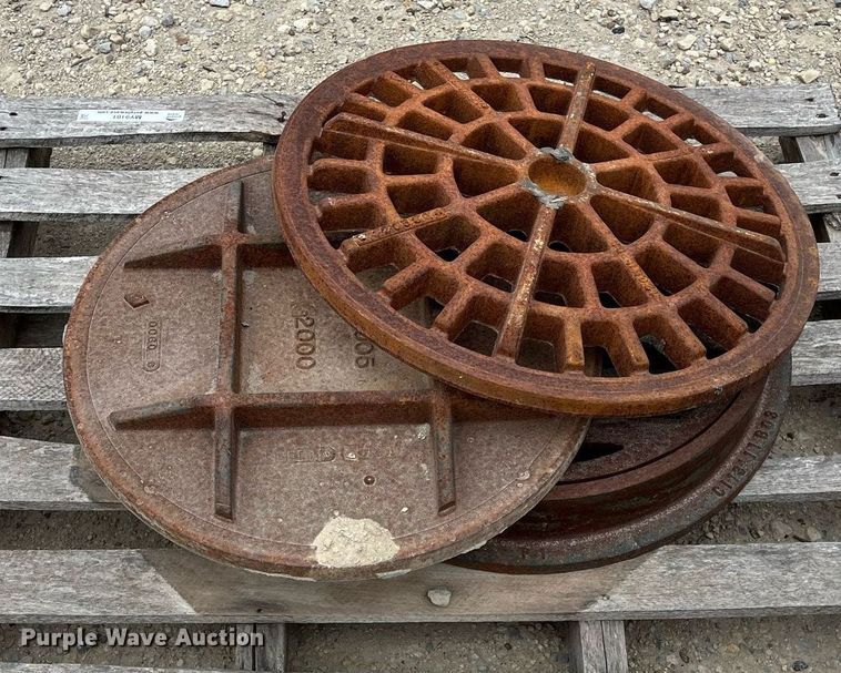 image for item MY9101 (3) manhole covers