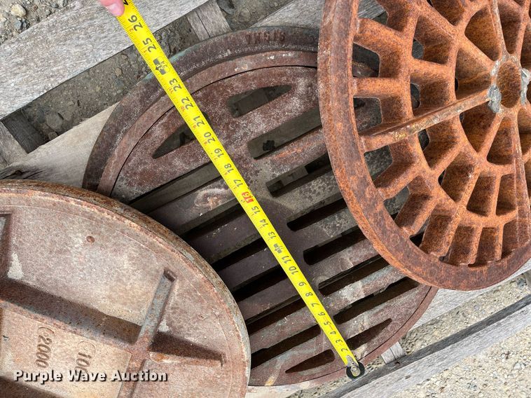 image for item MY9101 (3) manhole covers