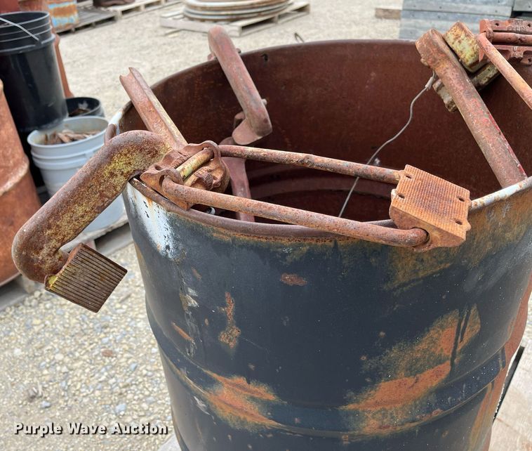 image for item MY9103 Shore clamps