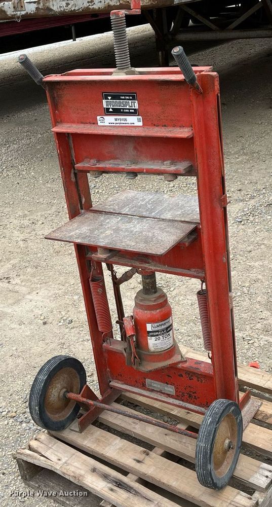 image for item MY9106 Park Tool Hydrasplit X-18  stone splitter