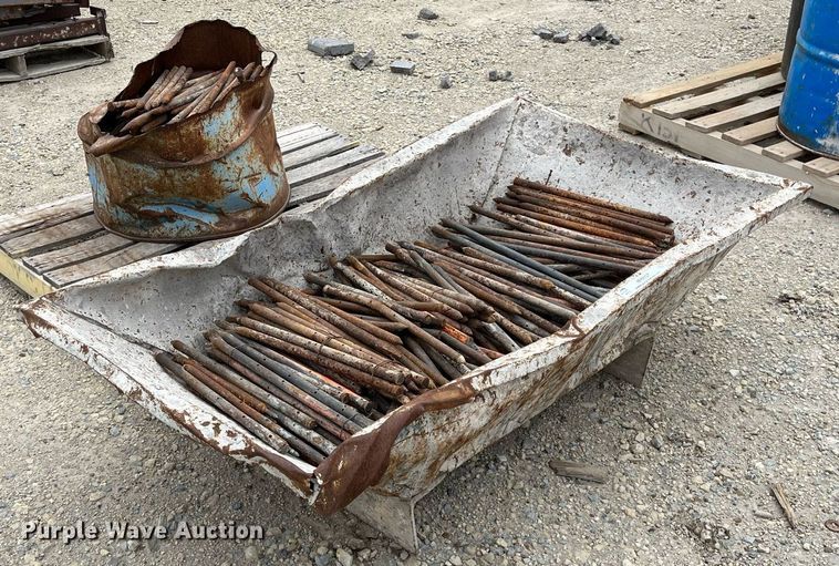 image for item MY9107 Concrete form pins