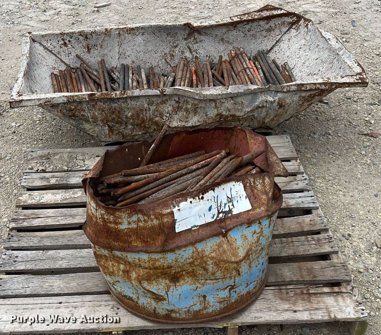 image for item MY9107 Concrete form pins