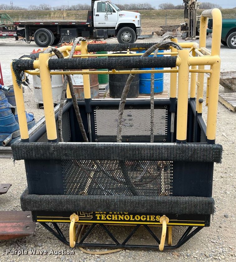 image for item MY9109 Lifting Technologies SM3-900G  Man basket