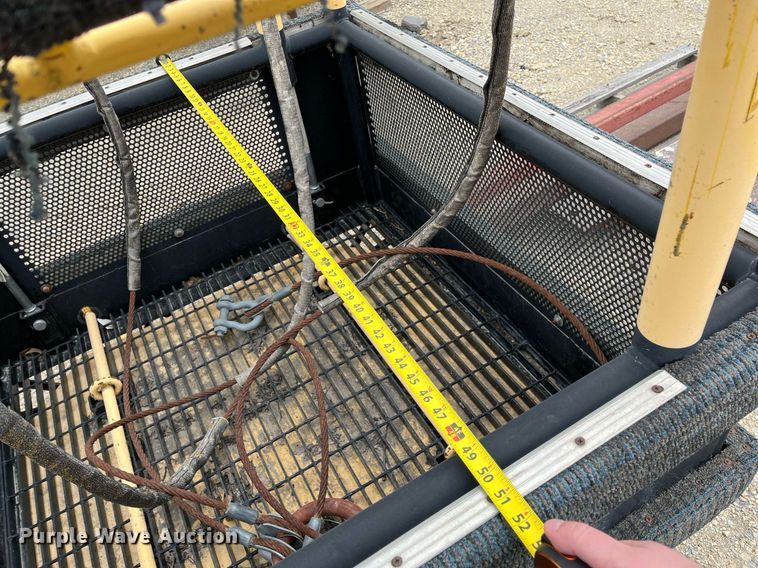 image for item MY9109 Lifting Technologies SM3-900G  Man basket