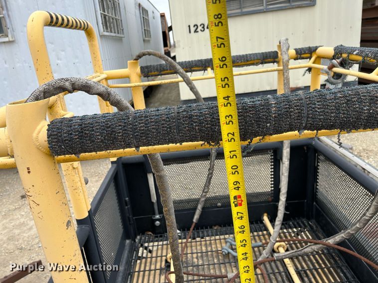 image for item MY9109 Lifting Technologies SM3-900G  Man basket