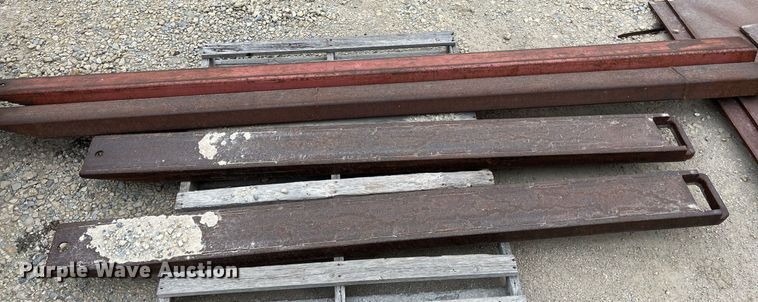 image for item MY9112 (2) sets of fork extensions