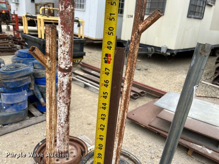 image for item MY9113 (14) rebar tie stands