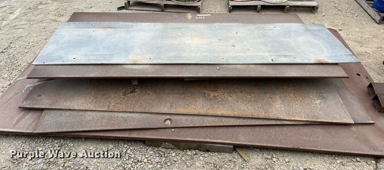 image for item MY9114 Approximately 8 steel plates