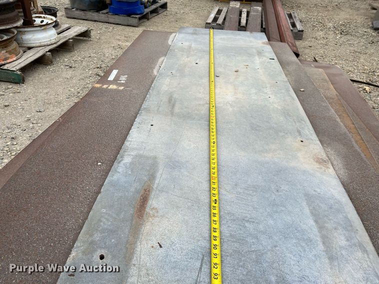 image for item MY9114 Approximately 8 steel plates