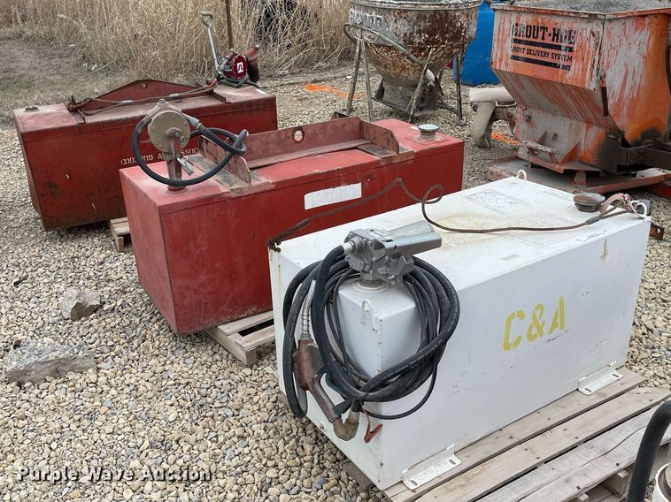 image for item MY9118 (3) fuel tanks