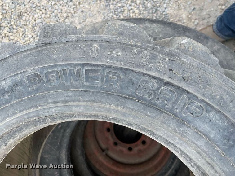 image for item MY9120 (11) tires