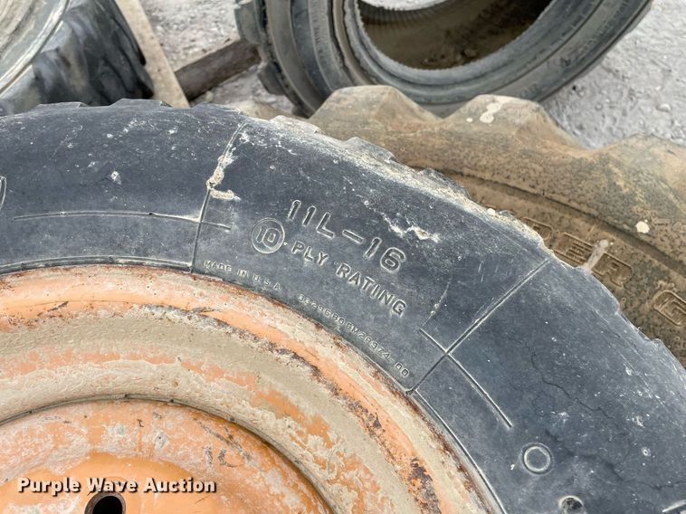 image for item MY9120 (11) tires