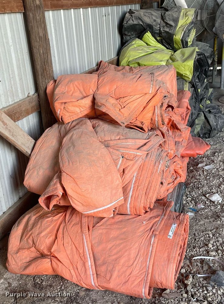 image for item MY9161 Approximately 18 concrete blankets