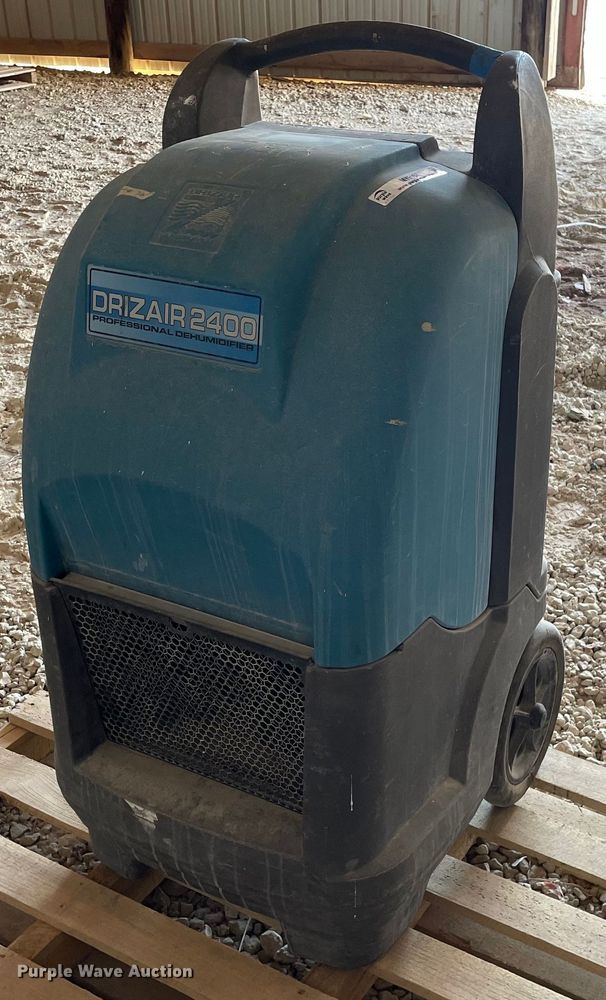 image for item MY9163 Dri Eaz Drizair 2400  dehumidifier