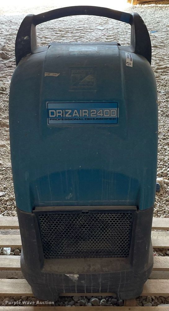 image for item MY9163 Dri Eaz Drizair 2400  dehumidifier