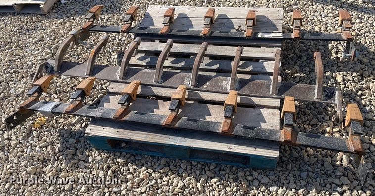 image for item MY9171 (3) skid steer bucket tooth bars