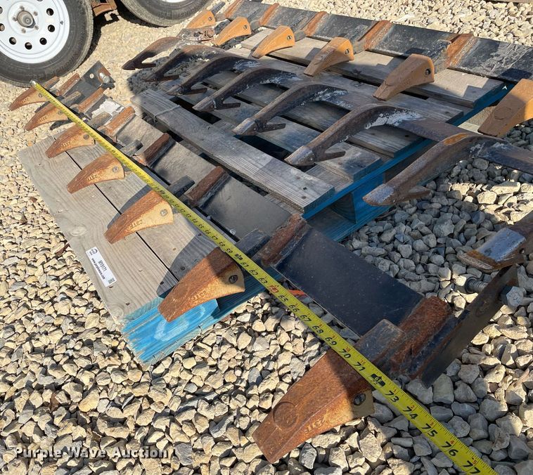 image for item MY9171 (3) skid steer bucket tooth bars