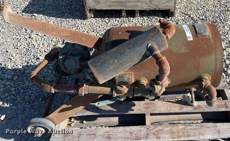 image for item MY9175 Clemco SC1440  sandblast pot