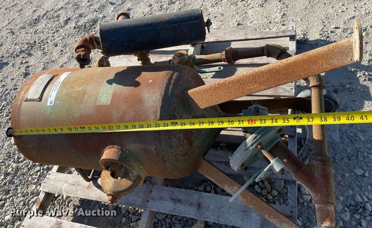 image for item MY9175 Clemco SC1440  sandblast pot