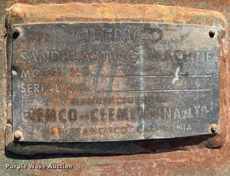 image for item MY9175 Clemco SC1440  sandblast pot