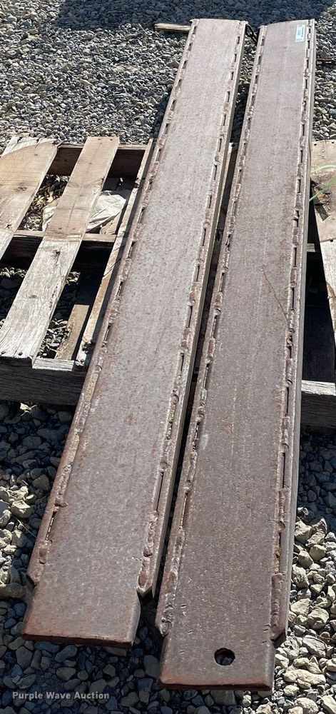 image for item MY9176 8'L fork extensions