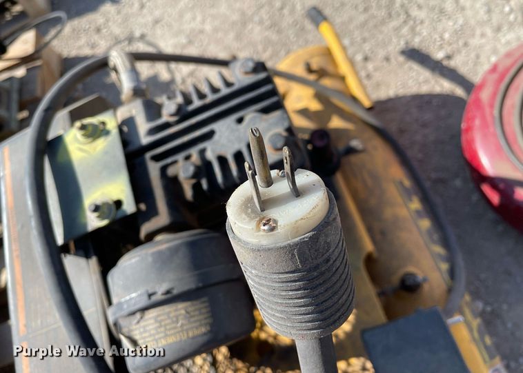 image for item MY9182 (2) air compressors