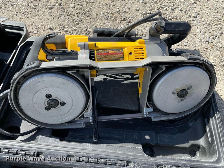 image for item MY9190 (2) DeWalt DWM120 band saws