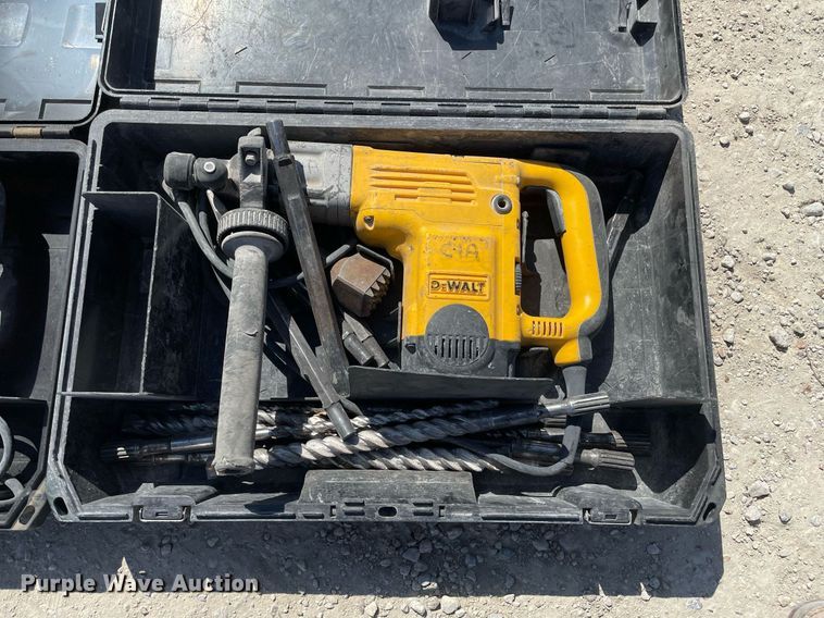 image for item MY9195 (4) DeWalt hammer drills