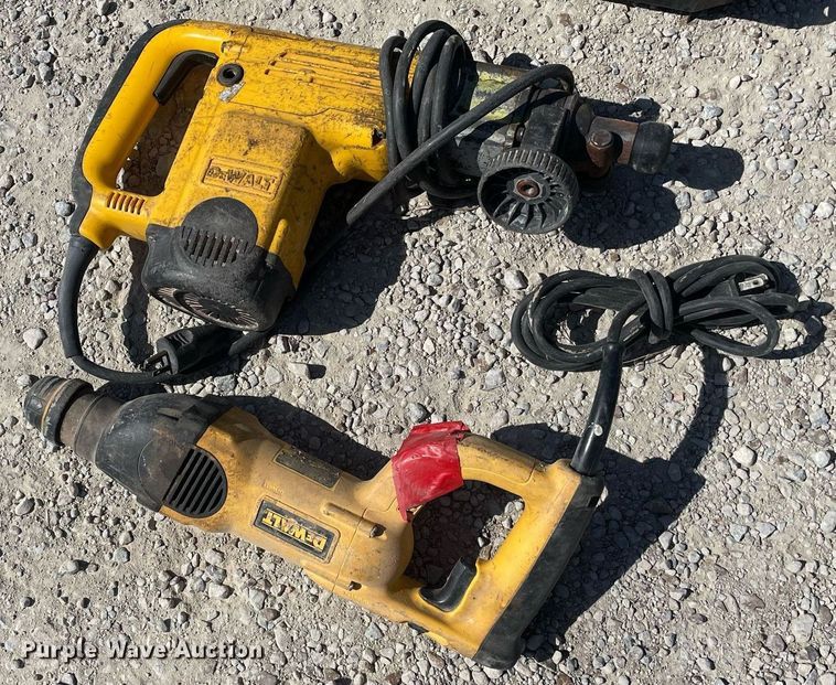 image for item MY9195 (4) DeWalt hammer drills