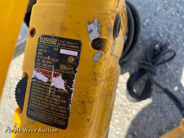 image for item MY9195 (4) DeWalt hammer drills