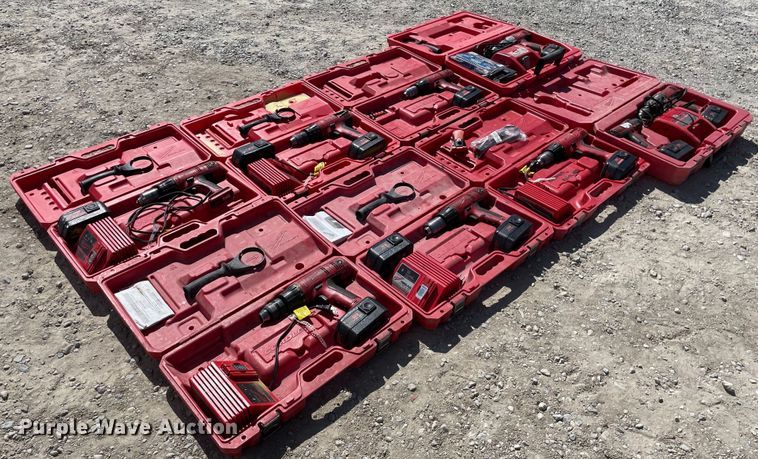 image for item MY9198 (9) Milwaukee drills