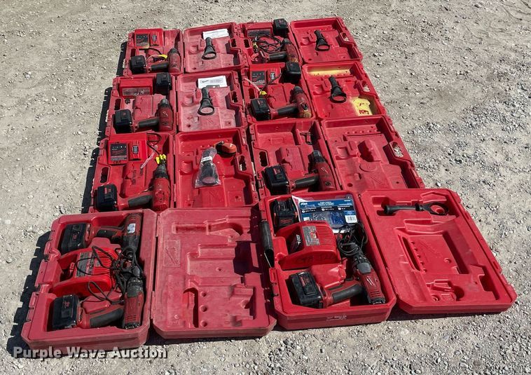 image for item MY9198 (9) Milwaukee drills