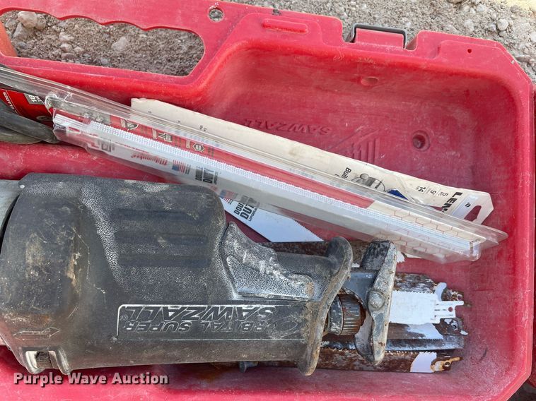 image for item MY9199 (5) Milwaukee reciprocating saws