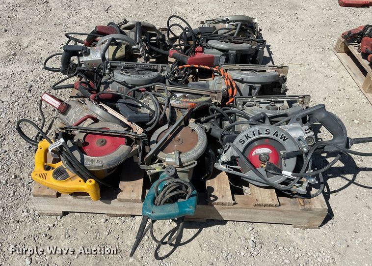 image for item MY9204 (12) circular saws