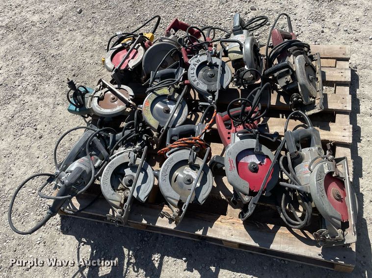 image for item MY9204 (12) circular saws