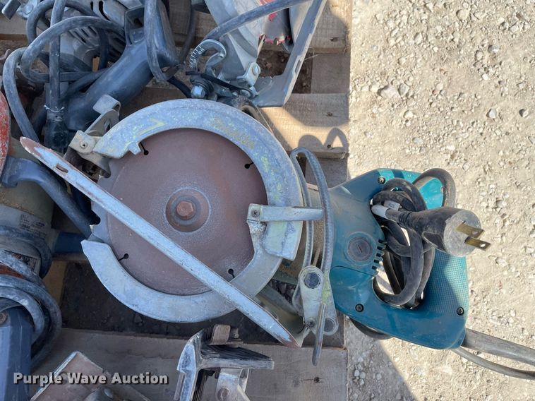 image for item MY9204 (12) circular saws