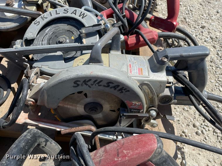 image for item MY9204 (12) circular saws