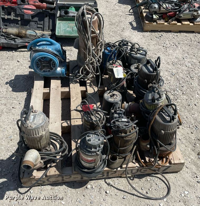 image for item MY9207 (16) submersible pumps