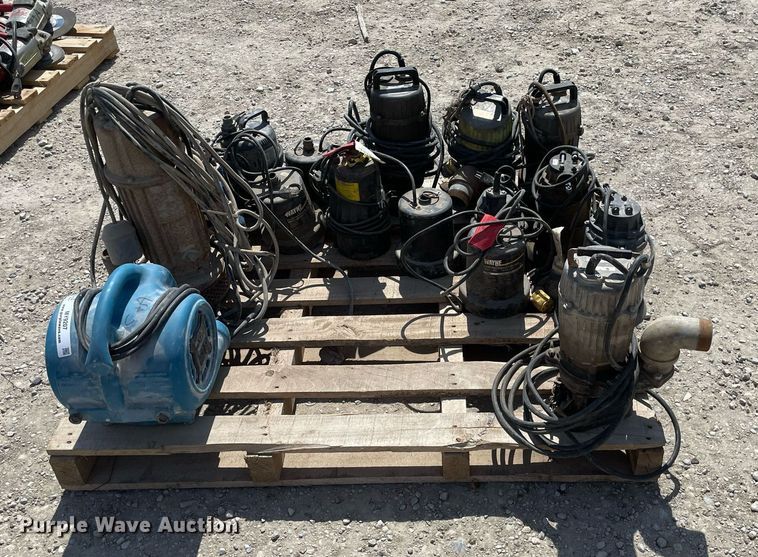 image for item MY9207 (16) submersible pumps